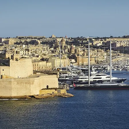Hotel British La Valette