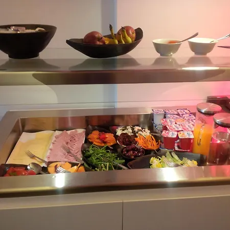 British 2* La Valeta