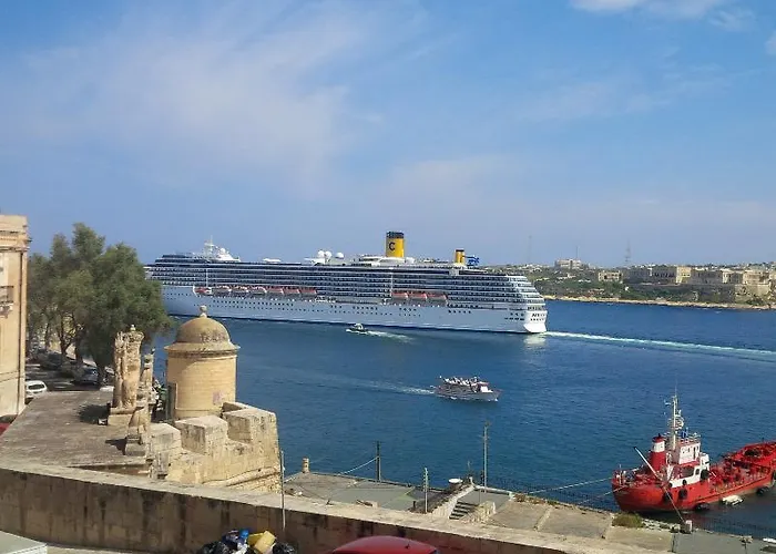 British 2* Valletta
